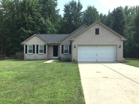 2021 Cristata Ct in Amelia, OH - Building Photo