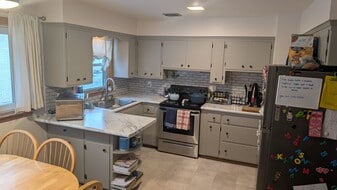 3765 S. 58th St., Unit Lower - 3765 S. 58th St. in Milwaukee, WI - Building Photo