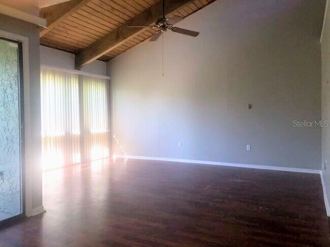 5942 Peregrine Ave in Orlando, FL - Building Photo - Building Photo