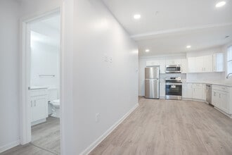 The J.C Layne at Euclid in Washington, DC - Foto de edificio - Building Photo