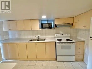 56 Markham St in Toronto, ON - Building Photo - Building Photo