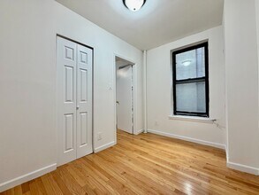 401 E 68th St in New York, NY - Foto de edificio - Building Photo