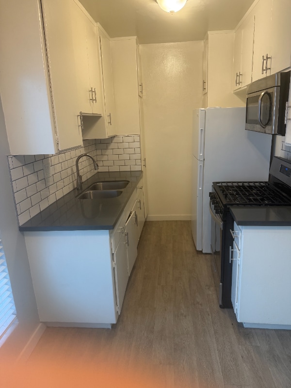 3337 S Durango Ave in Los Angeles, CA - Building Photo - Building Photo