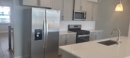 1464 Hasse Ave in Apex, NC - Building Photo - Building Photo