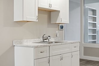 7 Maple St in Northampton, MA - Building Photo - Building Photo