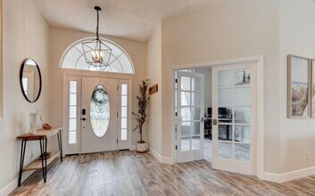 6204 Morning Dr in Port Orange, FL - Foto de edificio - Building Photo