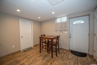 16 Wildwood St in Lake Grove, NY - Building Photo - Building Photo