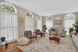 401 N Lombardy St in Arlington, VA - Building Photo - Building Photo