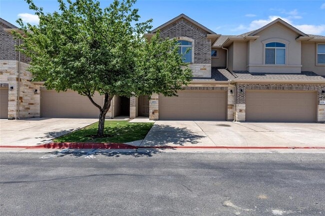 property at 2880 Donnell Dr