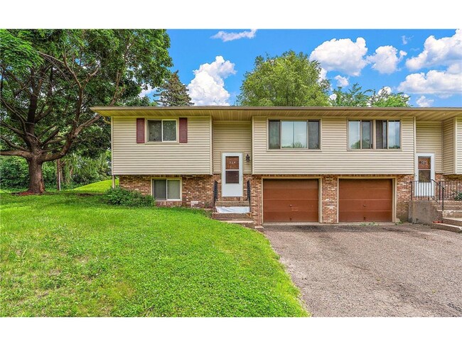 property at 964 McKnight Rd S
