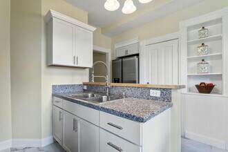 460 Beaumont St, Unit 460 Beaumont in St. Paul, MN - Building Photo - Building Photo
