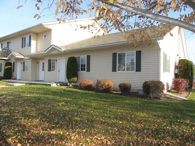 27 Diane Rd in Columbia Falls, MT - Building Photo - Building Photo