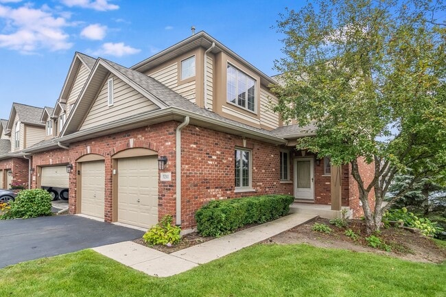 property at 3241 Lightning Ct