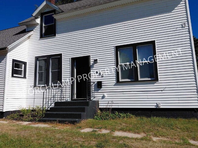 606 Houston Ave in Muskegon, MI - Building Photo - Building Photo