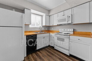 4353 Falcon Creek Blvd in Indianapolis, IN - Building Photo