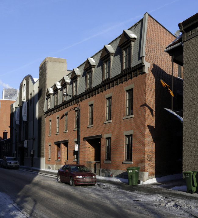 21 Prince in Montréal, QC - Building Photo - Primary Photo