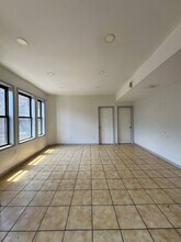 47 Milford Ave in Newark, NJ - Building Photo - Building Photo