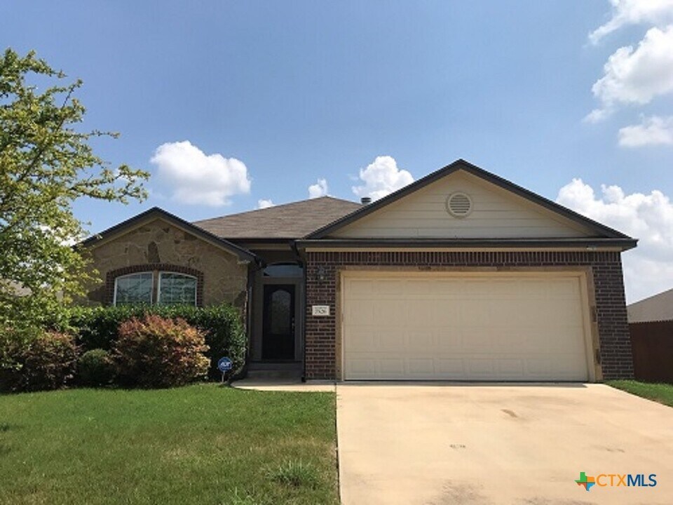 7526 Red Valley Way in Temple, TX - Building Photo