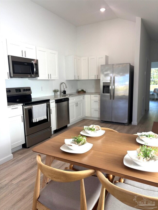 2117 W Jackson St in Pensacola, FL - Building Photo - Building Photo