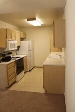 2312 Hosp Way in Carlsbad, CA - Building Photo - Building Photo
