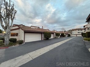 5353 Aztec Dr in La Mesa, CA - Building Photo - Building Photo