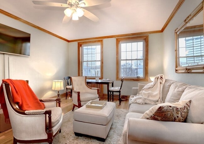 1716 Cambridge St, Unit 35 in Cambridge, MA - Building Photo - Building Photo