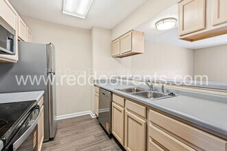 8436 Hague Rd in Indianapolis, IN - Building Photo - Building Photo