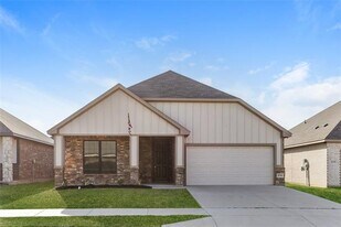 10316 Ft Ewell Trl in Crowley, TX - Building Photo