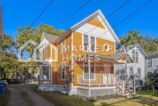 718 Oak St in Kalamazoo, MI - Building Photo - Building Photo