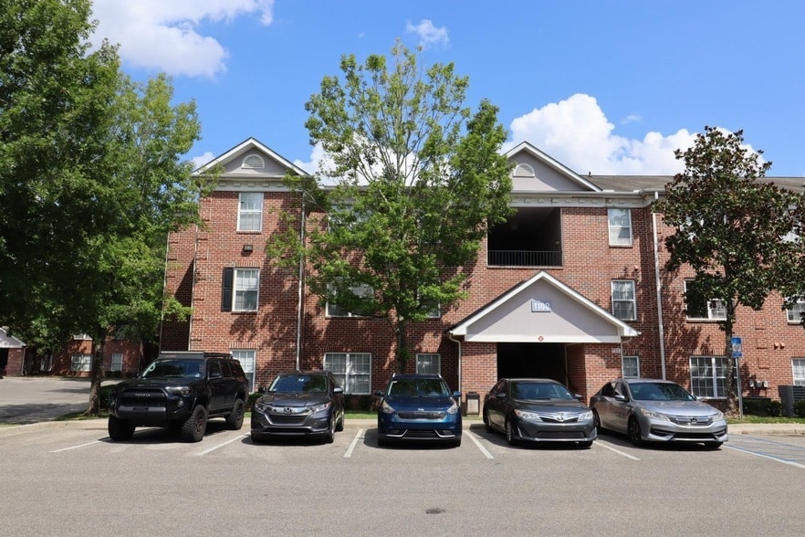 3000 S Adams St in Tallahassee, FL - Building Photo