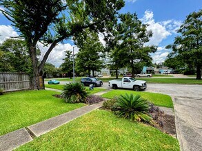 4708 Park Dr in Houston, TX - Building Photo - Building Photo
