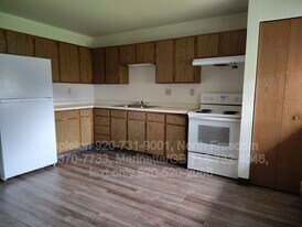 1115 12th St in Baraboo, WI - Building Photo