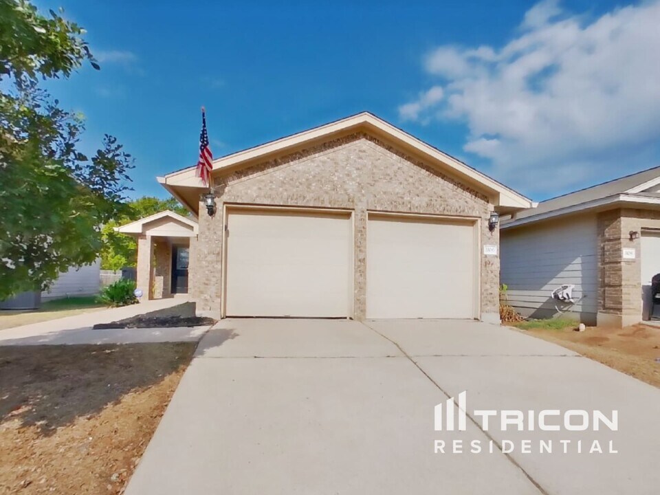 3106 Wickham Ln in Austin, TX - Building Photo