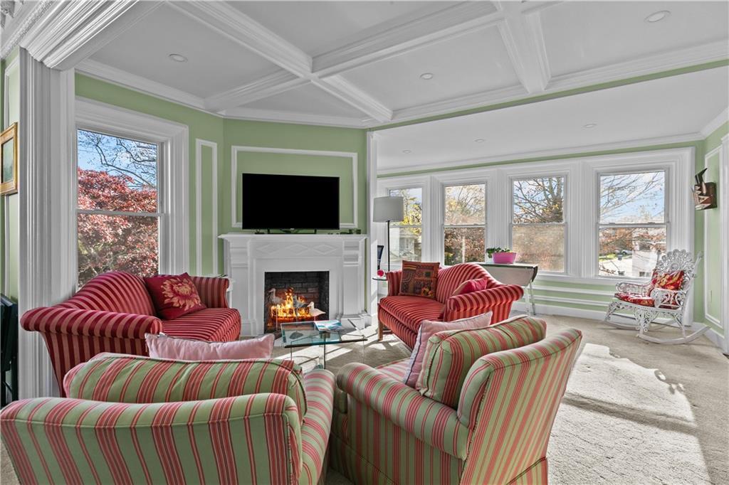 98 Kay St in Newport, RI - Building Photo