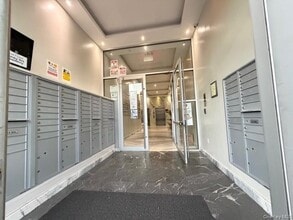41-62-62 Bowne St in Queens, NY - Building Photo - Building Photo