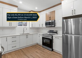 11143-11170 70 Ave NW in Edmonton, AB - Building Photo