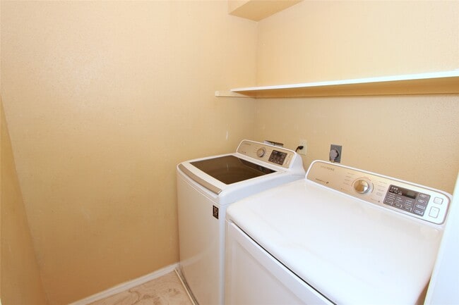 10639 Braes Bend Dr in Houston, TX - Foto de edificio - Building Photo