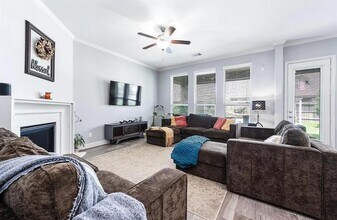 2316 Sterling Hollow Ln in League City, TX - Building Photo - Building Photo