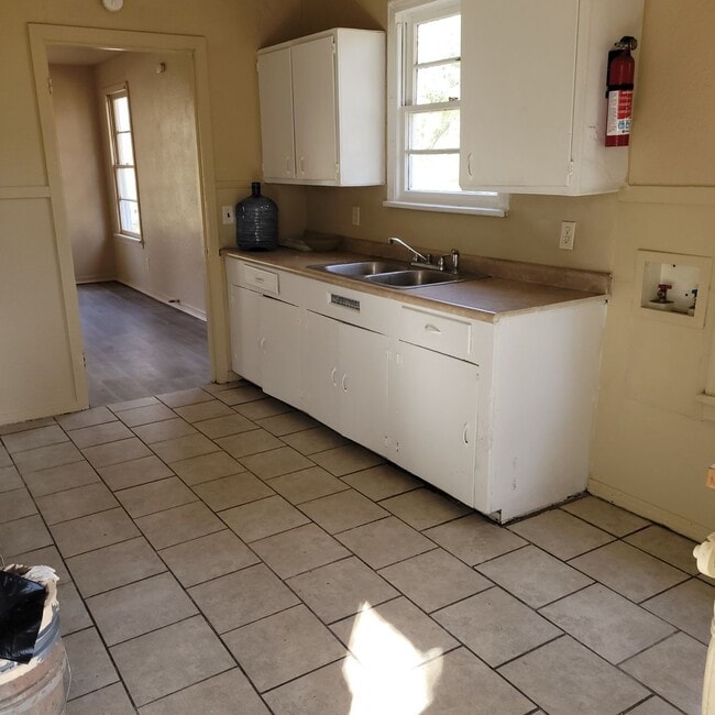 469 E 68th St in Shreveport, LA - Building Photo - Building Photo