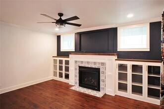 806 Bryson St in Waxahachie, TX - Building Photo - Building Photo