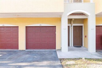 5450 Bentgrass Dr, Unit 5103 in Sarasota, FL - Foto de edificio - Building Photo