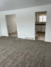 10470 S 700 E in Sandy, UT - Building Photo - Building Photo