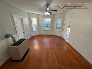 121 Irving St in Fall River, MA - Building Photo - Building Photo