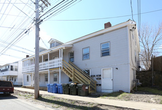 546-552 N Main St in Norwich, CT - Building Photo - Building Photo