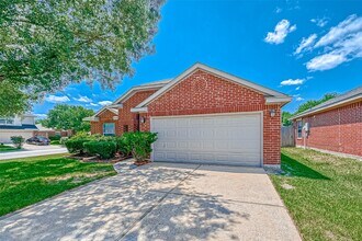 758 Brushy Glen Dr in Houston, TX - Building Photo - Building Photo