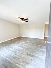 531 Gainey Dr in Oak Grove, KY - Building Photo - Building Photo
