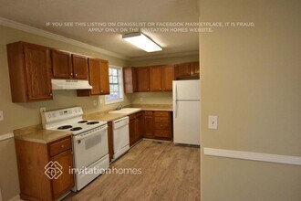 110 Woodglen Ct in Woodstock, GA - Building Photo - Building Photo
