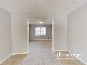 1418 Millstream Trail NW in Lawrenceville, GA - Foto de edificio - Building Photo