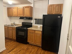 1746 W Belle Plaine Ave in Chicago, IL - Building Photo - Building Photo