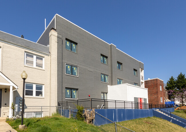 3rd Street Flats in Washington, DC - Building Photo - Primary Photo